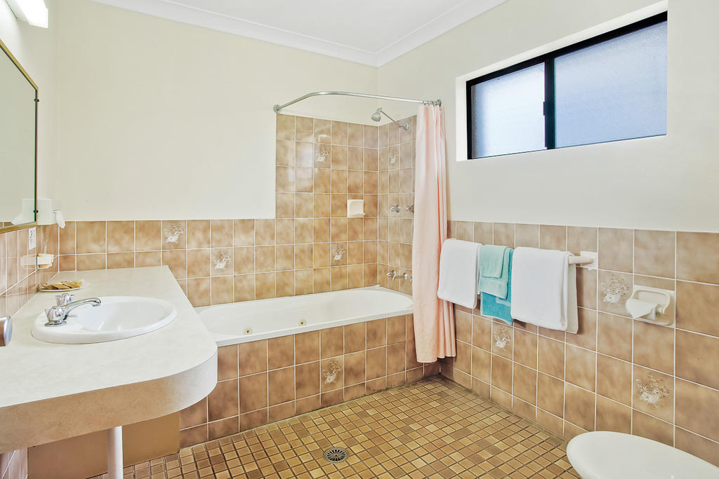 Bega Village Motor Inn Kamer foto